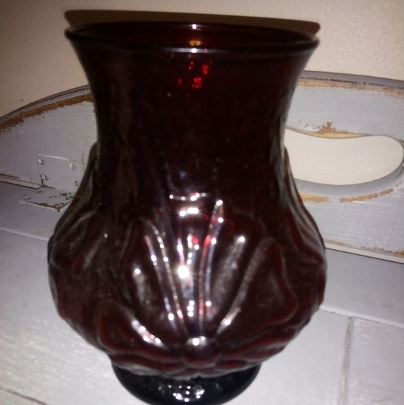 Gorgeous red vase - Picture 1 of 2